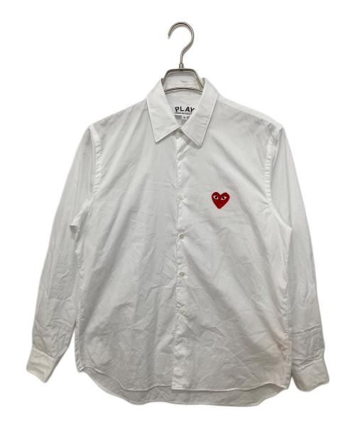 PLAY COMME des GARCONS（プレイコムデギャルソン）PLAY COMME des GARCONS (プレイコムデギャルソン) Shirt With Red Emblem　シャツウィズレッドエンブレム　AX-B002 ホワイト サイズ:Sの古着・服飾アイテム