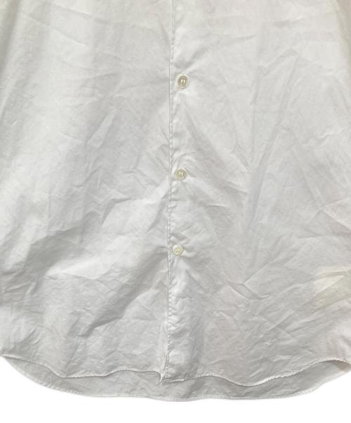 PLAY COMME des GARCONS（プレイコムデギャルソン）PLAY COMME des GARCONS (プレイコムデギャルソン) Shirt With Red Emblem　シャツウィズレッドエンブレム　AX-B002 ホワイト サイズ:Sの古着・服飾アイテム