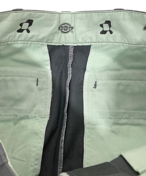 Dickies（ディッキーズ）Dickies (ディッキーズ) Our's Strong 88ワークパンツ　222M40OS01 グレー サイズ:32の古着・服飾アイテム