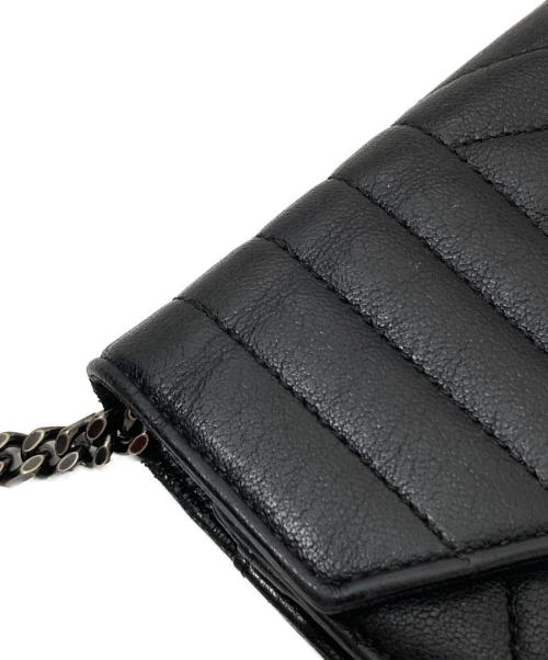Saint Laurent Paris（サンローランパリ）Saint Laurent Paris (サンローランパリ) カサンドラ エンベロープ チェーンショルダーウォレット ブラックの古着・服飾アイテム