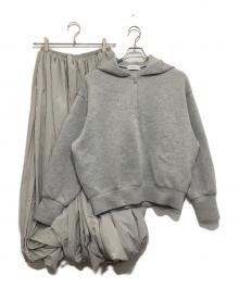 emmi atelier（エミアトリエ）の古着「ダンボールフーディ×スカートセット」｜グレー