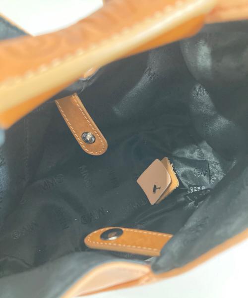 MM6 Maison Margiela（エムエムシックスメゾンマルジェラ）MM6 Maison Margiela (エムエムシックスメゾンマルジェラ) ジャパニーズナノショルダーバッグ　S54WD0106 ベージュの古着・服飾アイテム