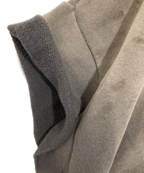 SAINT MICHAEL（セントマイケル）SAINT MICHAEL (セントマイケル) SAINT HALF ZIP SWEAT　セイントハーフジップスウェット　26SS　SM-MK8-0000-052 チャコールグレー サイズ:Lの古着・服飾アイテム