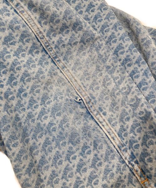Calvin Klein Jeans（カルバンクラインジーンズ）Calvin Klein Jeans (カルバンクラインジーンズ) モノグラムデニムジャケット インディゴ サイズ:Sの古着・服飾アイテム