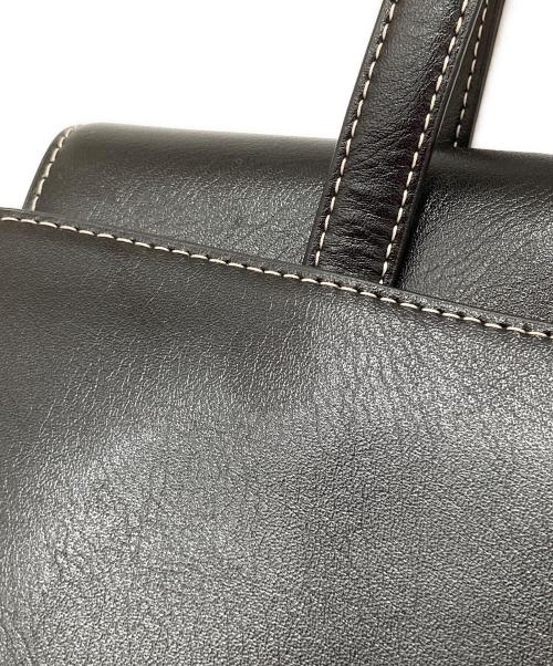 Atelier de LUMEN（アトリエ・ド・ルメン）Atelier de LUMEN (アトリエ・ド・ルメン) PANIER FLAP BAG ブラックの古着・服飾アイテム