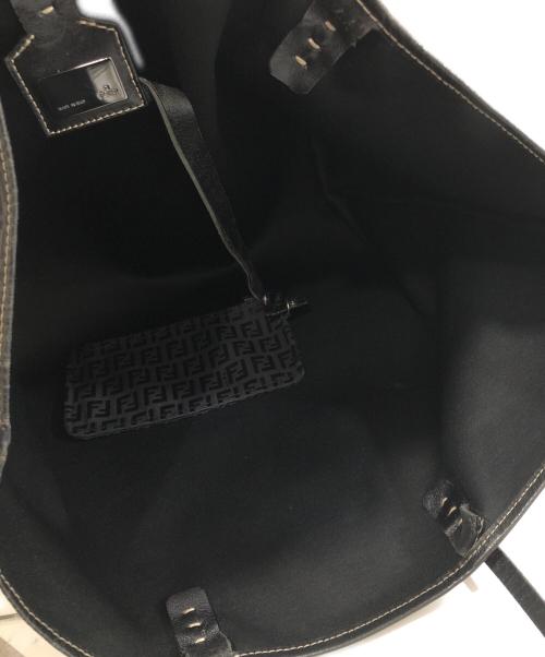 FENDI（フェンディ）FENDI (フェンディ) ズッキーノ トートバッグ ブラックの古着・服飾アイテム