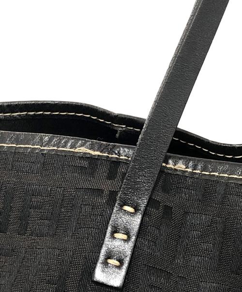 FENDI（フェンディ）FENDI (フェンディ) ズッキーノ トートバッグ ブラックの古着・服飾アイテム
