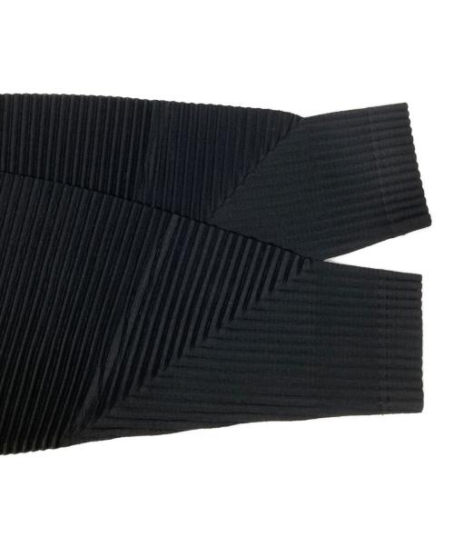HOMME PLISSE ISSEY MIYAKE（オム プリッセ イッセイ ミヤケ）HOMME PLISSE ISSEY MIYAKE (オム プリッセ イッセイ ミヤケ) プリーツカットソー ブラック サイズ:3の古着・服飾アイテム