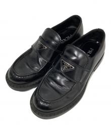 PRADA（プラダ）の古着「ローファー」｜ブラック