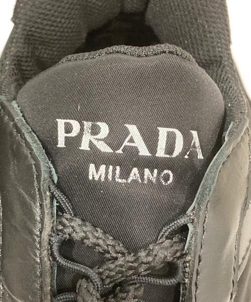 PRADA（プラダ）PRADA (プラダ) ペガサス レザースニーカー ブラック サイズ:6の古着・服飾アイテム