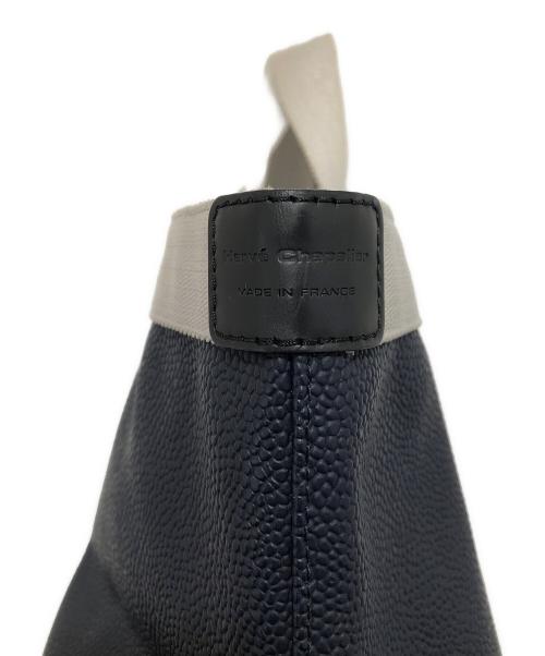 Herve Chapelier（エルベシャプリエ）Herve Chapelier (エルベシャプリエ) 707GP リュクス 舟形トートM NAVY-ARGENTの古着・服飾アイテム