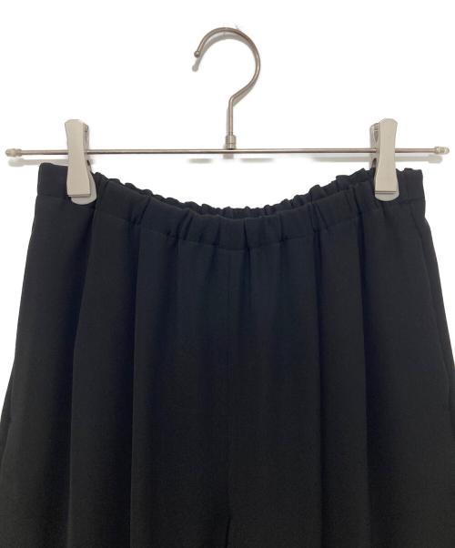 ENFOLD（エンフォルド）ENFOLD (エンフォルド) RELAX ELASTIC WIDE-TROUSERS ブラック サイズ:36の古着・服飾アイテム