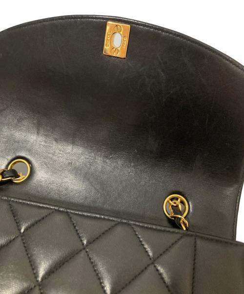 CHANEL（シャネル）CHANEL (シャネル) ダイアナ マトラッセ チェーンショルダーバッグ ブラックの古着・服飾アイテム