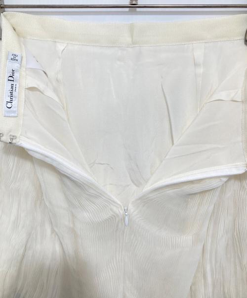 Christian Dior（クリスチャン ディオール）Christian Dior (クリスチャン ディオール) シルクプリーツスカート　6E21309A1602 ベージュ サイズ:36の古着・服飾アイテム