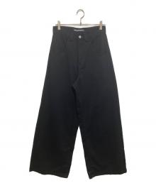 Nameless（ネームレス）の古着「Silhouette stacked washed jeans　シルエットスタックトウォッシュドジーンズ　NL260417PT015SP」｜ブラック