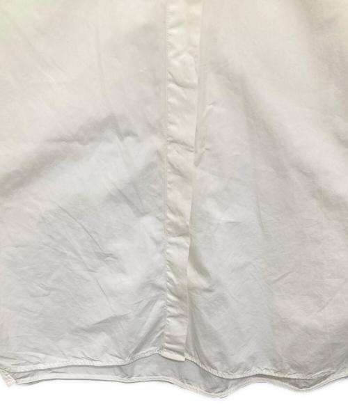 maison kitsune（メゾンキツネ）maison kitsune (メゾンキツネ) ボールド フォックスヘッド エンジニアド シャツ　MW00407WC0026 ホワイト サイズ:36の古着・服飾アイテム