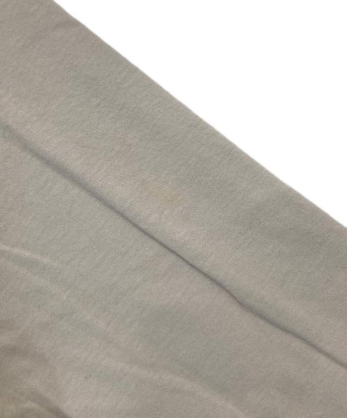 LOUIS VUITTON（ルイ ヴィトン）LOUIS VUITTON (ルイ ヴィトン) L/S カットソー　ロングスリーブ　RW061M MIJR02JAK ベージュ サイズ:Lの古着・服飾アイテム