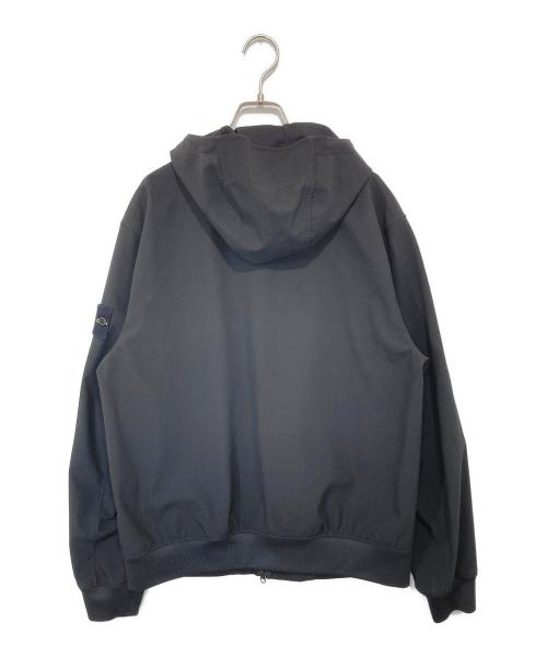 STONE ISLAND（ストーンアイランド）STONE ISLAND (ストーンアイランド) Light Soft Shell フーデッドジャケット　ライトソフトシェル　801540227 V0029 ブラック サイズ:Mの古着・服飾アイテム