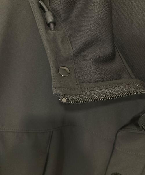 STONE ISLAND（ストーンアイランド）STONE ISLAND (ストーンアイランド) Light Soft Shell フーデッドジャケット　ライトソフトシェル　801540227 V0029 ブラック サイズ:Mの古着・服飾アイテム