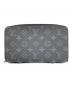 LOUIS VUITTON (ルイ ヴィトン) ジッピーXL　	M61698 ブラック：100000円