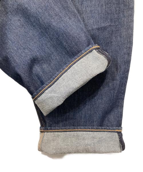 AURALEE（オーラリー）AURALEE (オーラリー) HARD TWIST DENIM WIDE PANTS　ハードツイステッドデニムワイドパンツ　A00P03DM インディゴ サイズ:30の古着・服飾アイテム