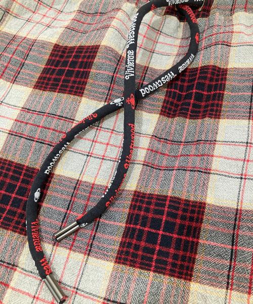 Vivienne Westwood（ヴィヴィアンウエストウッド）Vivienne Westwood (ヴィヴィアンウエストウッド) タータンチェック柄 ドローストリングスカート　3F030009-W00VM グレー×レッド サイズ:Mの古着・服飾アイテム