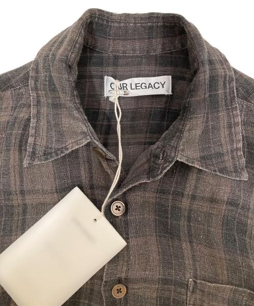 OUR LEGACY（アワーレガシー）OUR LEGACY (アワーレガシー) ABOVE SHIRT / チェック柄リネンシャツ　25FW-WMO-BL01 ブラウン サイズ:46の古着・服飾アイテム