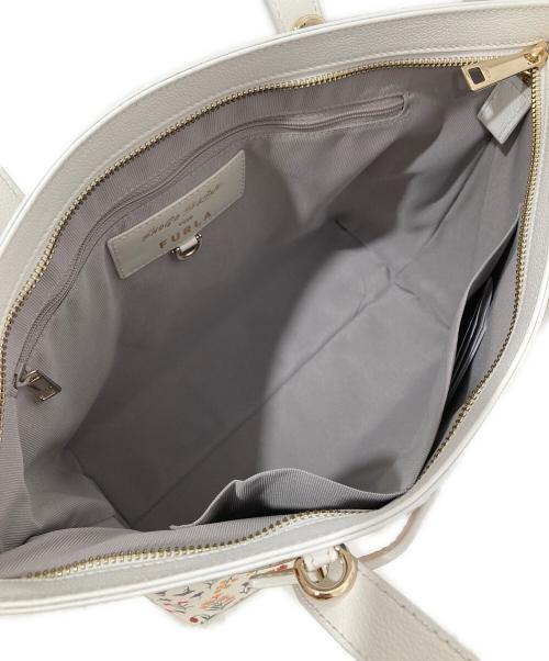 FURLA（フルラ）FURLA (フルラ) ショウゴ セキネ フォー フルラ ジョベ M トート ホワイトの古着・服飾アイテム