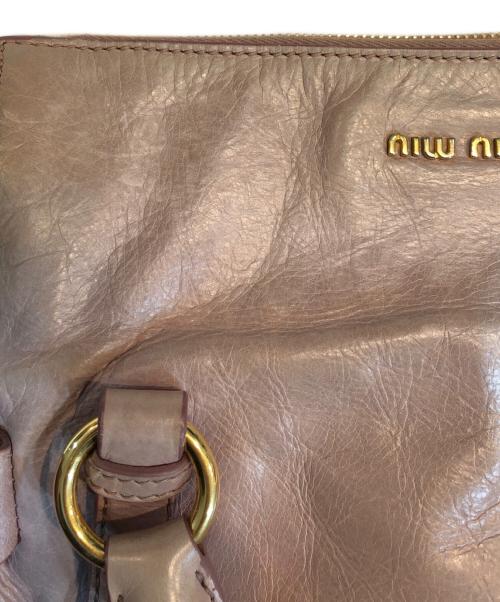 MIU MIU（ミュウミュウ）MIU MIU (ミュウミュウ) ヴィッテロリュックス2WAYバッグ　RT0438の古着・服飾アイテム