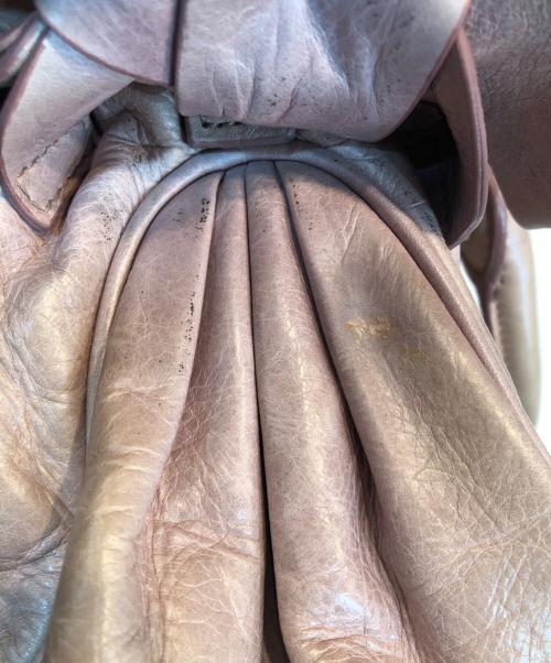 MIU MIU（ミュウミュウ）MIU MIU (ミュウミュウ) ヴィッテロリュックス2WAYバッグ　RT0438の古着・服飾アイテム