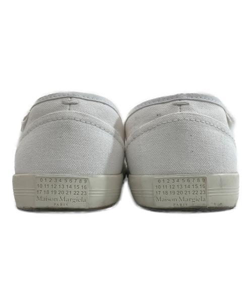 Maison Margiela（メゾンマルジェラ）Maison Margiela (メゾンマルジェラ) Tabi オン・ザ・デッキ　S39-WS0115 ベージュ サイズ:36の古着・服飾アイテム