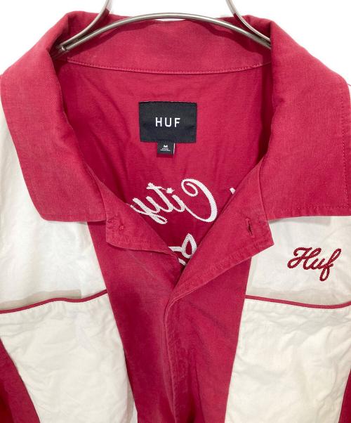 HUF（ハフ）HUF (ハフ) SUPPLIES & SERVICE SHIRT　サプライアンドサービスシャツ　BU00241 レッド サイズ:Mの古着・服飾アイテム