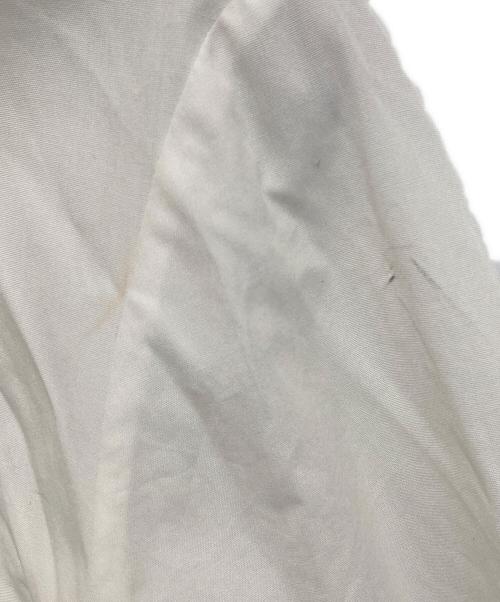 ALEXANDER McQUEEN（アレキサンダーマックイーン）ALEXANDER McQUEEN (アレキサンダーマックイーン) ロングシャツ　685461 QAAAD ホワイト サイズ:44の古着・服飾アイテム