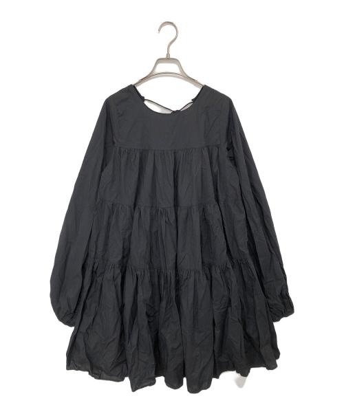 emmi atelier（エミアトリエ）emmi atelier (エミアトリエ) emmi atelier キャンブリックティアードワンピース 13WFO254020 ブラック サイズ:Fの古着・服飾アイテム