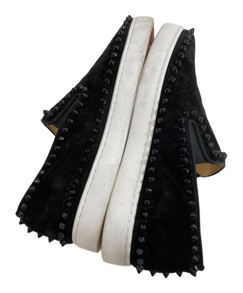 Christian Louboutin（クリスチャン・ルブタン）Christian Louboutin (クリスチャン・ルブタン) スタッズ スウェード スリッポン / PIK BOAT FLAT ブラック サイズ:40の古着・服飾アイテム