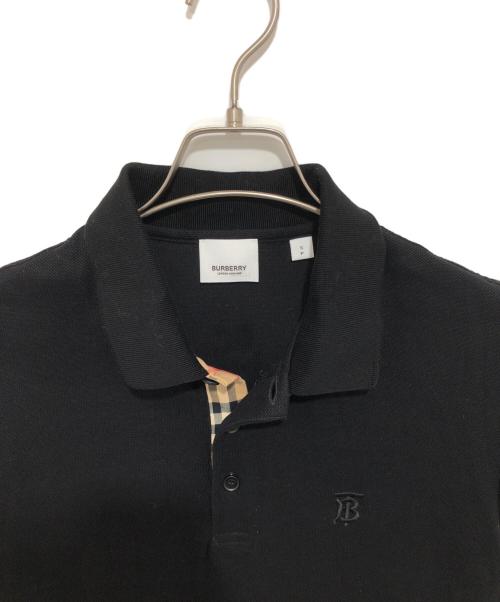 BURBERRY LONDON（バーバリーロンドン）BURBERRY LONDON (バーバリーロンドン) Monogram Motif Polo Shirt TB刺繍 8014003 ブラック サイズ:Sの古着・服飾アイテム