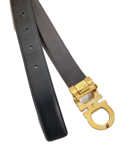 Salvatore Ferragamo（サルヴァトーレ フェラガモ）Salvatore Ferragamo (サルヴァトーレ フェラガモ) レザーベルト ゴールド×ブラックの古着・服飾アイテム