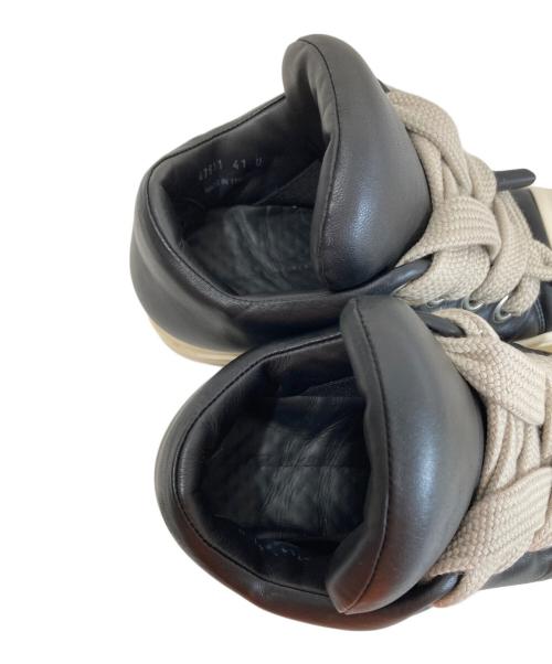 RICK OWENS（リックオウエンス）RICK OWENS (リックオウエンス) ルクソール ジャンボ Luxor Jumbo Padded Low 'Black Milk' RU02C7893-LLPW2-911 ブラック サイズ:41の古着・服飾アイテム