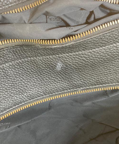Salvatore Ferragamo（サルヴァトーレ フェラガモ）Salvatore Ferragamo (サルヴァトーレ フェラガモ) レザートートバッグ ブラックの古着・服飾アイテム