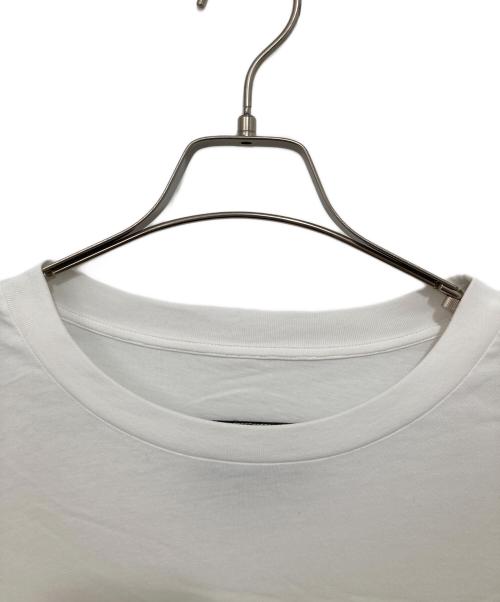 MM6 Maison Margiela（エムエムシックスメゾンマルジェラ）MM6 Maison Margiela (エムエムシックスメゾンマルジェラ) ナンバリング ロゴT クルーネック ホワイト サイズ:Mの古着・服飾アイテム