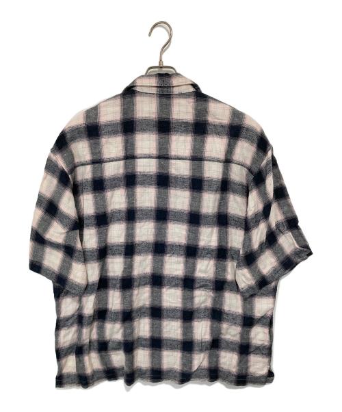 UNUSED（サニーエレメント）UNUSED (サニーエレメント) Short-sleeve ombre checked shirt ショートスリーブオンブレチェックシャツ ピンク サイズ:２の古着・服飾アイテム
