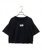 MM6 Maison Margielaエムエムシックスメゾンマルジェラ）の古着「ロゴラベル ショート丈半袖Tシャツ」｜ブラック