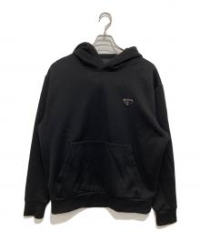 PRADA（プラダ）の古着「トライアングルロゴ フーディ UJL84A SWM0」｜ブラック