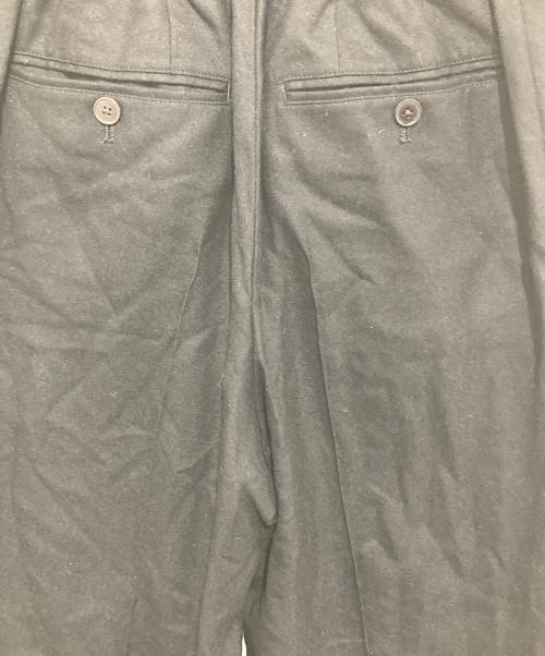 AURALEE（オーラリー）AURALEE (オーラリー) SUPER LIGHT WOOL EASY SLACKS　スーパーライトウールイージースラックス　A23AP04OS ブラックの古着・服飾アイテム
