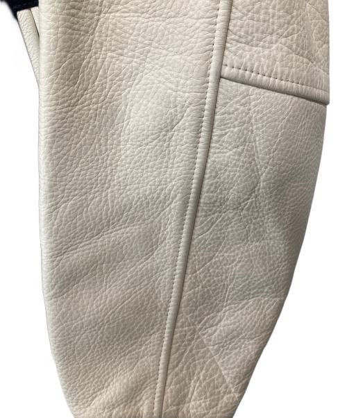 AVIREX（アヴィレックス）AVIREX (アヴィレックス) SKOOKUM VARSITY JACKET スクーカムバーシティージャケット　スクーカムヴァーシティジャケット　783-1252051 ネイビー サイズ:Mの古着・服飾アイテム