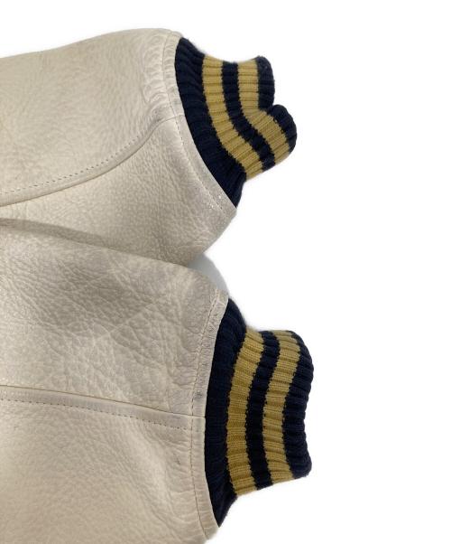 AVIREX（アヴィレックス）AVIREX (アヴィレックス) SKOOKUM VARSITY JACKET スクーカムバーシティージャケット　スクーカムヴァーシティジャケット　783-1252051 ネイビー サイズ:Mの古着・服飾アイテム