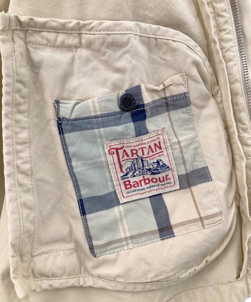Barbour（バブアー）Barbour (バブアー) コットンワークジャケット　232MCA0924 アイボリー サイズ:Lの古着・服飾アイテム