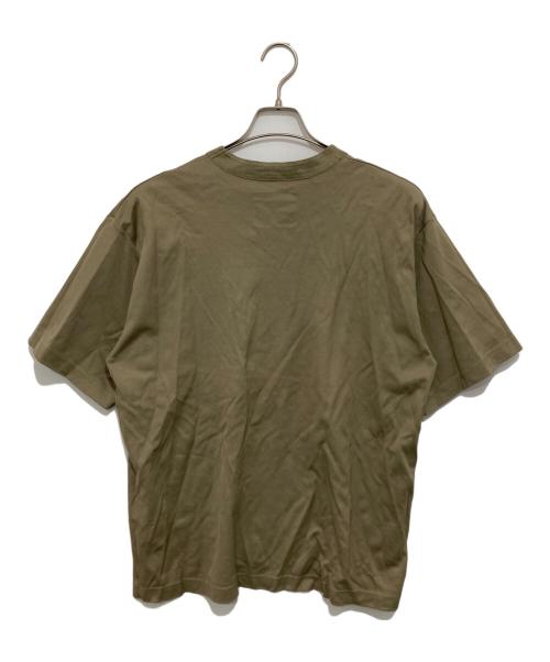 sacai（サカイ）sacai (サカイ) Sロゴ ポケット Tシャツ 23-03029M カーキ サイズ:２の古着・服飾アイテム