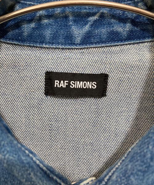 RAF SIMONS（ラフシモンズ）RAF SIMONS (ラフシモンズ) CARRY OVER SLIM FIT DENIM SHIRT インディゴ サイズ:Mの古着・服飾アイテム