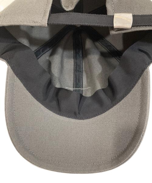 sacai（サカイ）sacai (サカイ) Carhartt WIP (カーハート ワーク イン プログレス) Duck Cap　ダックキャップ　24-0728S　 グレーの古着・服飾アイテム